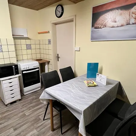 Fewo, Monteurwohnung Pauline 아파트